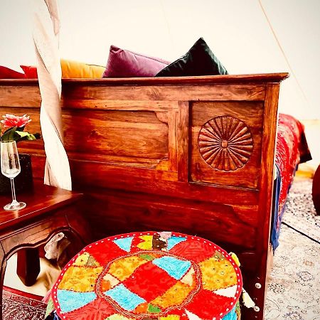 Tent Delhi A B&B In A Luxury Glamping Style มารีเฟรียด ภายนอก รูปภาพ
